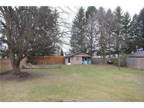 24575 Saxton Road, Strathroy Caradoc (Munic), ON - Outdoor With Backyard