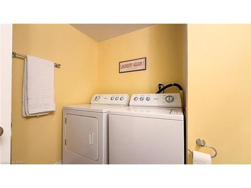 10168 Edmonds Boulevard, Grand Bend, ON - Indoor Photo Showing Laundry Room