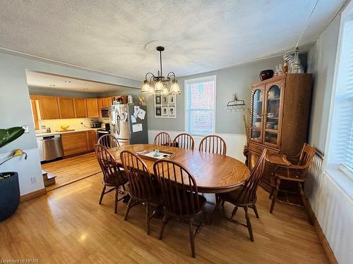 92 Victoria Street W, Wingham, ON - Indoor Photo Showing Dining Room
