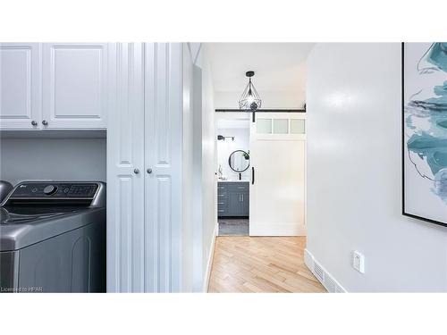 38829 Hullett-Mckillop Road, Central Huron, ON - Indoor Photo Showing Laundry Room