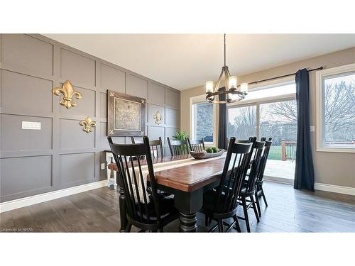 39941 Dinsley Terrace, Bluewater, ON - Indoor Photo Showing Dining Room