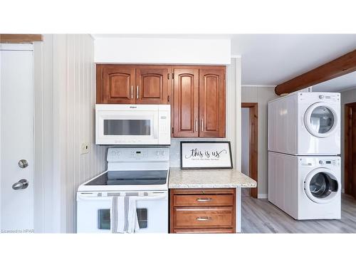 161 South Street, Goderich, ON - Indoor Photo Showing Laundry Room