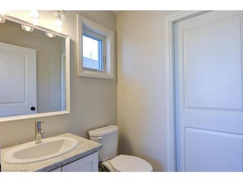 368 Durham Street E, Mount Forest, ON - Indoor Photo Showing Bathroom