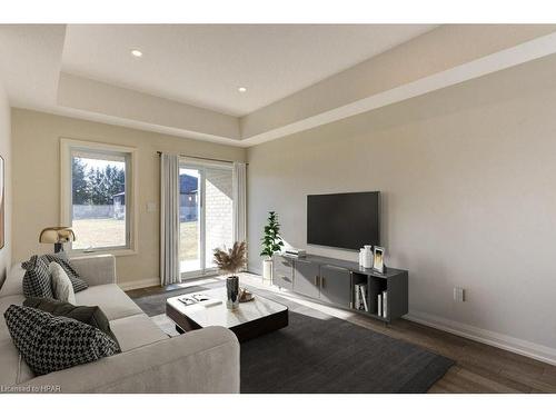 368 Durham Street E, Mount Forest, ON - Indoor Photo Showing Living Room