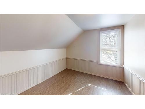 109 Napier Street, Goderich, ON - Indoor Photo Showing Other Room