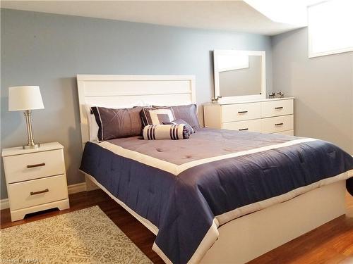 84141 London Road, North Huron, ON - Indoor Photo Showing Bedroom