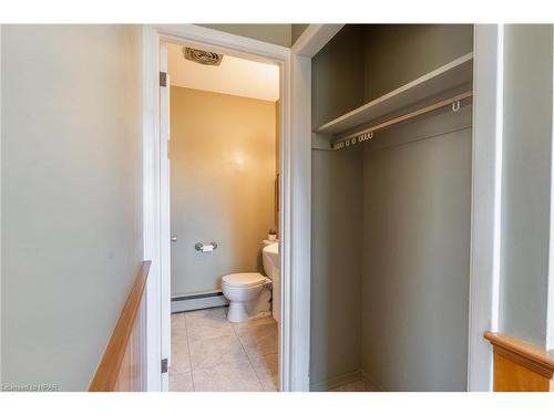 230 Bennett Street W, Goderich, ON - Indoor Photo Showing Bathroom