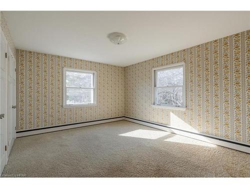 230 Bennett Street W, Goderich, ON - Indoor Photo Showing Other Room