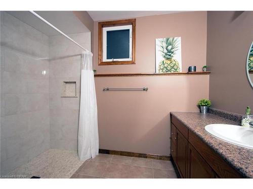 149 Millson Crescent, St. Marys, ON - Indoor Photo Showing Bathroom