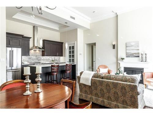 2F-189 Elizabeth Street, St. Marys, ON - Indoor Photo Showing Dining Room