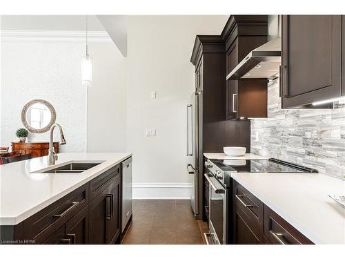 2F-189 Elizabeth Street, St. Marys, ON - Indoor Photo Showing Kitchen With Double Sink With Upgraded Kitchen