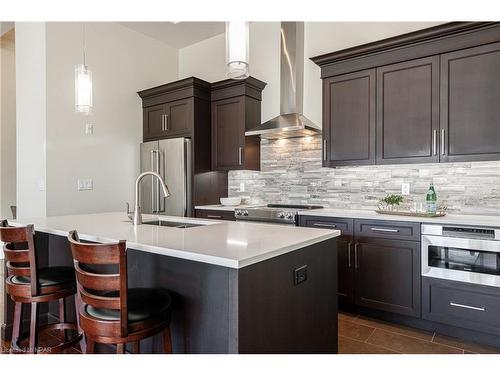 2F-189 Elizabeth Street, St. Marys, ON - Indoor Photo Showing Kitchen With Stainless Steel Kitchen With Upgraded Kitchen