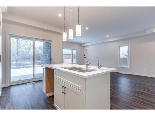 198 Snyder'S Road, Baden, ON - Indoor Photo Showing Kitchen With Double Sink