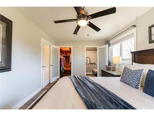 1 Maple Lane, Tillsonburg, ON - Indoor Photo Showing Bedroom