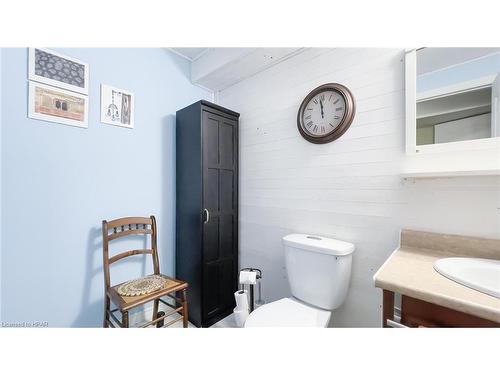 28 Macpherson Avenue, Seaforth, ON - Indoor Photo Showing Bathroom
