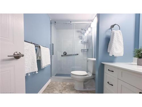 304-200 Harbour Street, Kincardine, ON - Indoor Photo Showing Bathroom