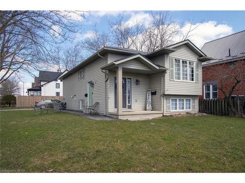 17 Laurier Street, Stratford, ON - Outdoor With Facade