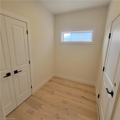112 Rowe Avenue, Exeter, ON - Indoor Photo Showing Other Room