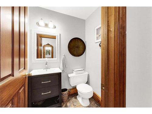 5765 3Rd Line, Minto, ON - Indoor Photo Showing Bathroom