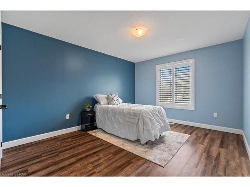 411 Jane Street, Palmerston, ON - Indoor Photo Showing Bedroom