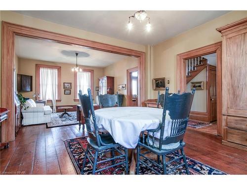 55 Daly Ave Avenue, Stratford, ON - Indoor Photo Showing Dining Room