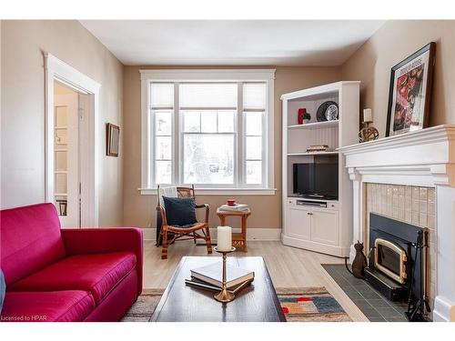 94 Water Street, Stratford, ON - Indoor Photo Showing Living Room With Fireplace