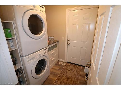 28 Huron Heights Drive, Ashfield-Colborne-Wawanosh, ON - Indoor Photo Showing Laundry Room