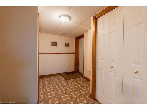 2853 Road 164, Mitchell, ON - Indoor Photo Showing Other Room