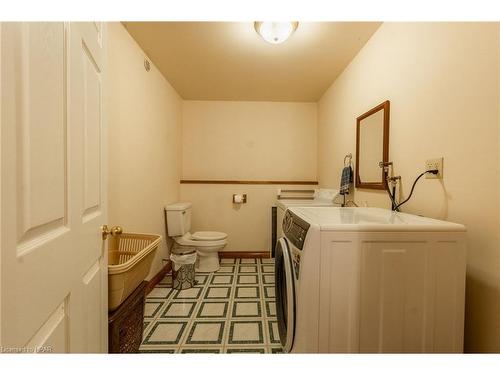 2853 Road 164, Mitchell, ON - Indoor Photo Showing Laundry Room