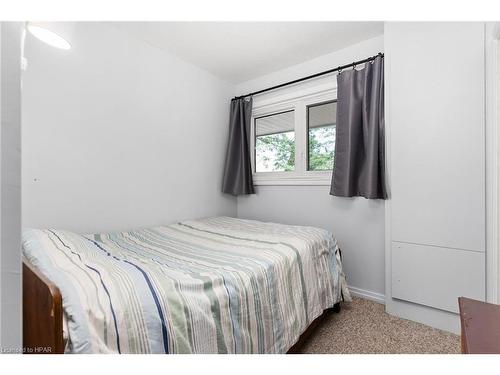 3-4 Mb Henry Island, Gravenhurst, ON - Indoor Photo Showing Bedroom