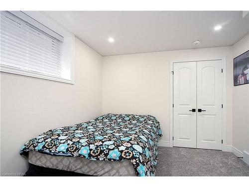 200 Duncan Street, Mitchell, ON - Indoor Photo Showing Bedroom