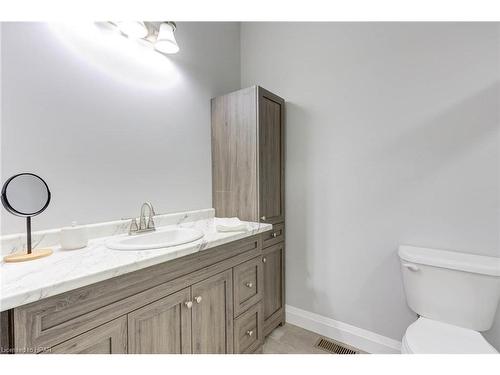 272 Queen Street S, Atwood, ON - Indoor Photo Showing Bathroom