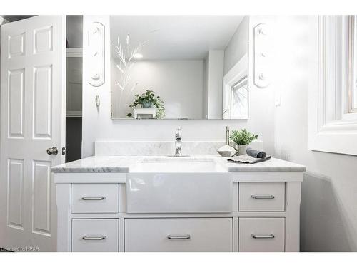 136 Avonton Road, Sebringville, ON - Indoor Photo Showing Bathroom