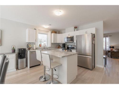 1 Lookout Lane S, Ashfield-Colborne-Wawanosh, ON - Indoor Photo Showing Kitchen