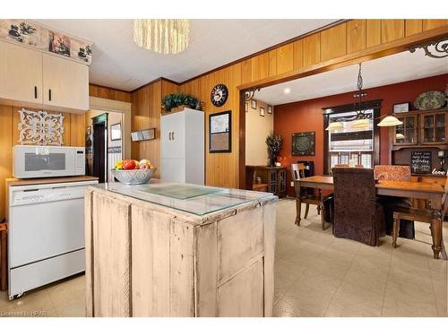 24 Pacific Ave, Milverton, ON - Indoor Photo Showing Kitchen
