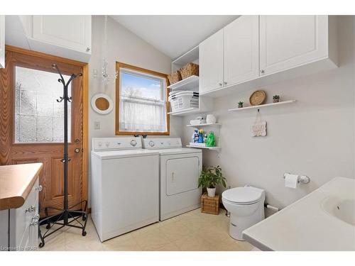 24 Pacific Ave, Milverton, ON - Indoor Photo Showing Laundry Room