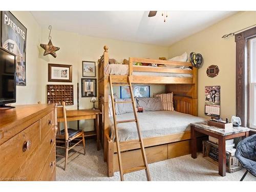 24 Pacific Ave, Milverton, ON - Indoor Photo Showing Bedroom