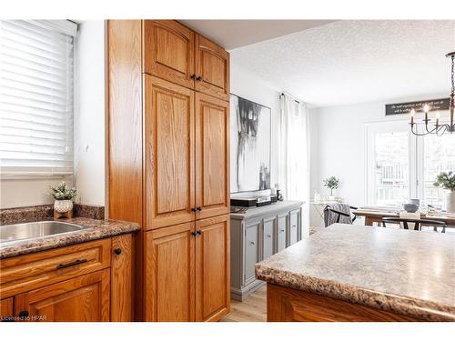 187 Southvale Road, St. Marys, ON - Indoor Photo Showing Kitchen