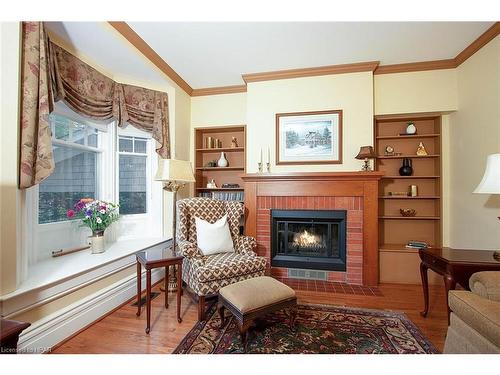 65 Elizabeth Street, Stratford, ON - Indoor Photo Showing Living Room With Fireplace