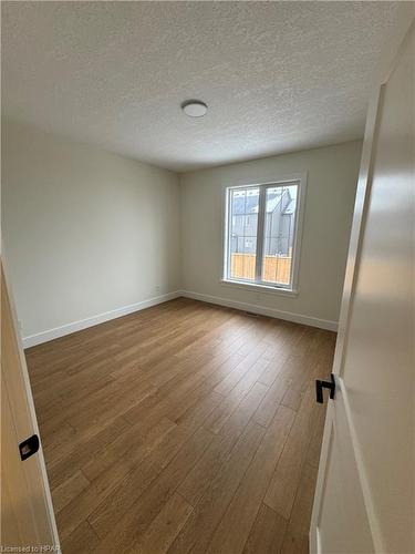 223D Thames Avenue, Mitchell, ON - Indoor Photo Showing Other Room