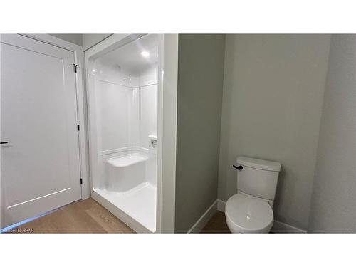 223D Thames Avenue, Mitchell, ON - Indoor Photo Showing Bathroom