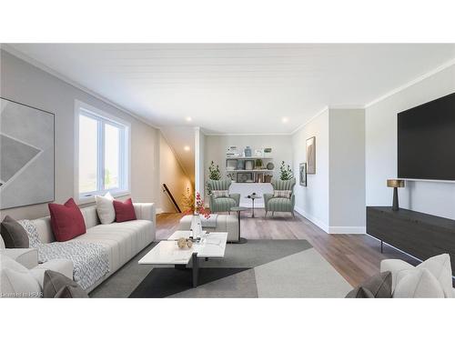 441 Coast Drive, Goderich, ON - Indoor Photo Showing Living Room