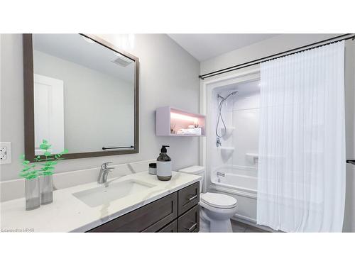 441 Coast Drive, Goderich, ON - Indoor Photo Showing Bathroom