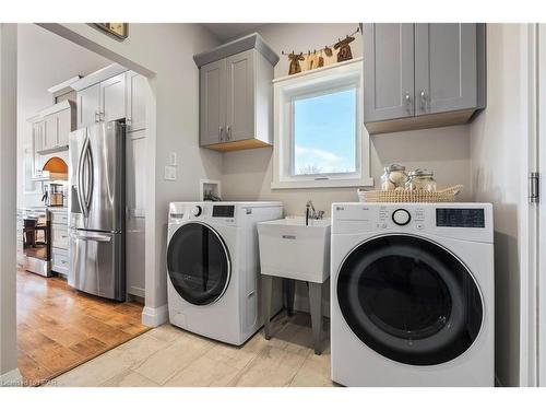 85049 Michelle Street, Ashfield-Colborne-Wawanosh, ON - Indoor Photo Showing Laundry Room