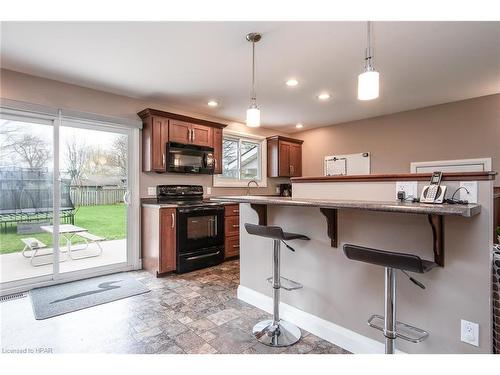 174 Sunset Drive, Goderich, ON - Indoor Photo Showing Kitchen