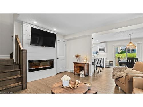 115 Second Street, Walkerton, ON - Indoor Photo Showing Living Room With Fireplace
