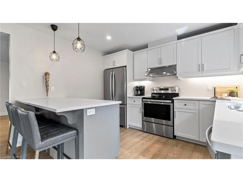 115 Second Street, Walkerton, ON - Indoor Photo Showing Kitchen With Stainless Steel Kitchen With Upgraded Kitchen