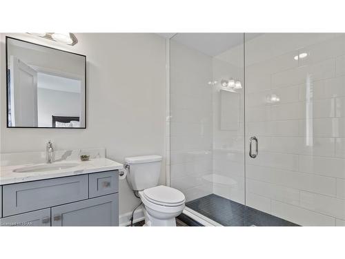 115 Second Street, Walkerton, ON - Indoor Photo Showing Bathroom