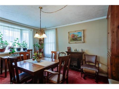 261 Stretton Street, Brussels, ON - Indoor Photo Showing Dining Room
