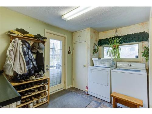 261 Stretton Street, Brussels, ON - Indoor Photo Showing Laundry Room